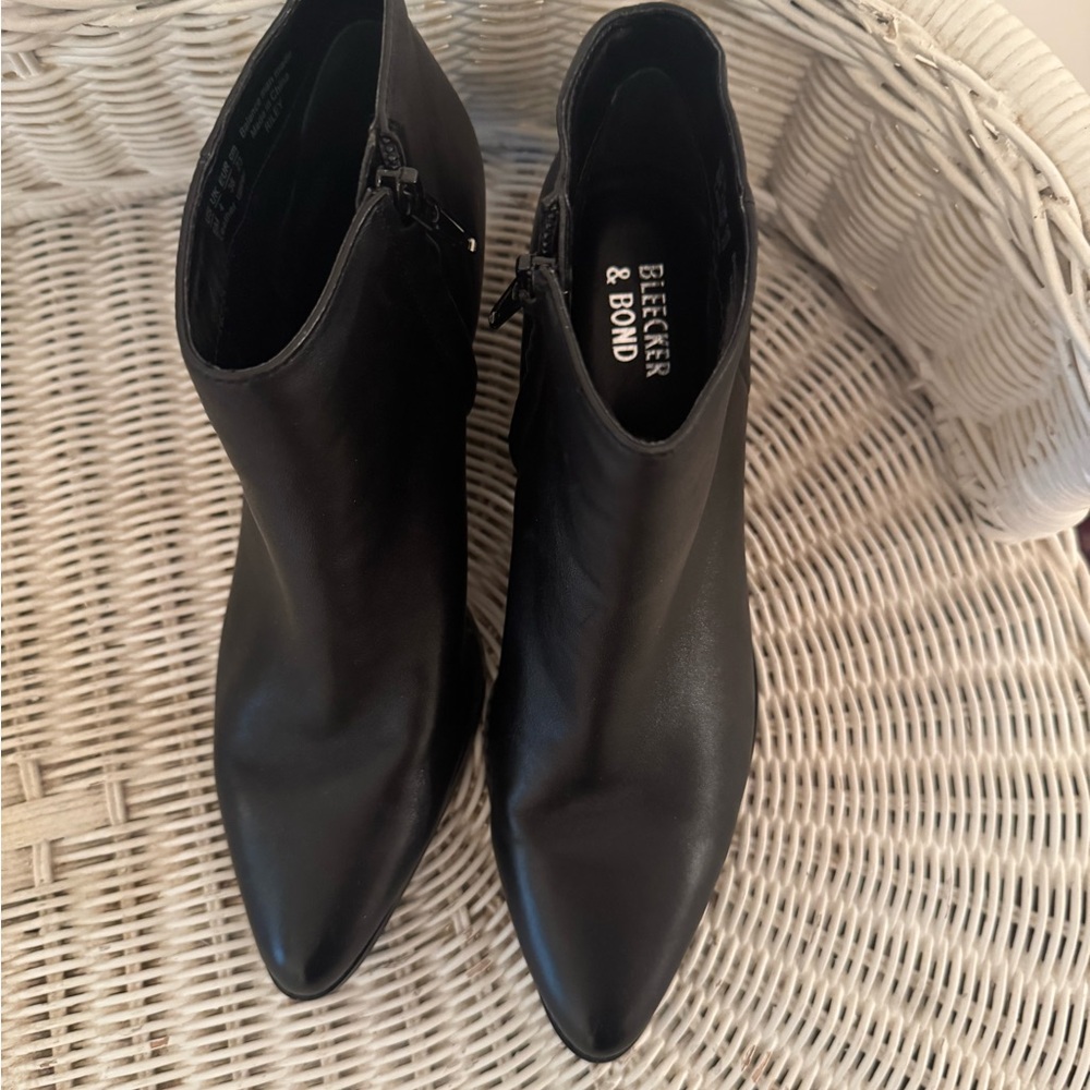 Black Leather Women's Ankle Boots